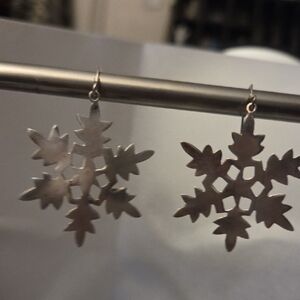 925 Silver Snowflake Earrings